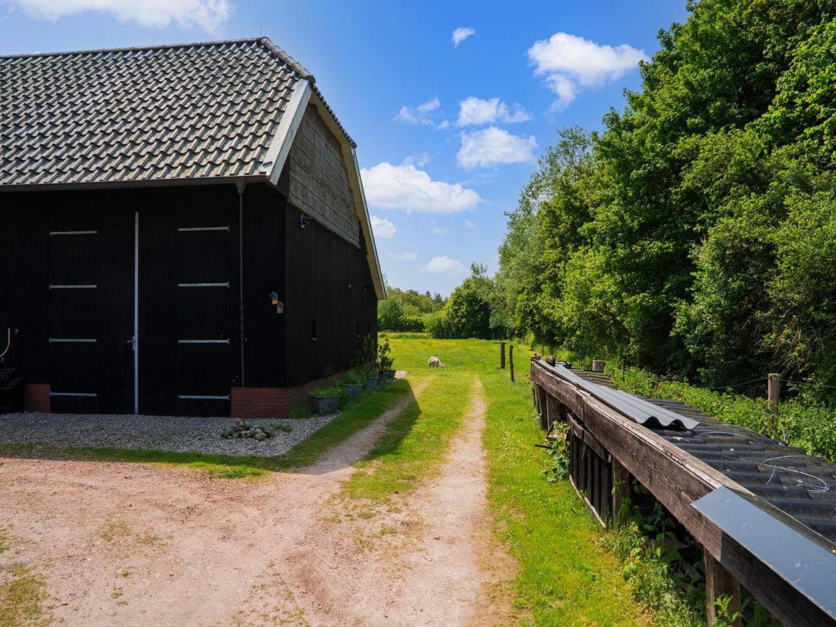 A Lovely Cottage On The Dwingelderveld Nature Park Beilen Экстерьер фото